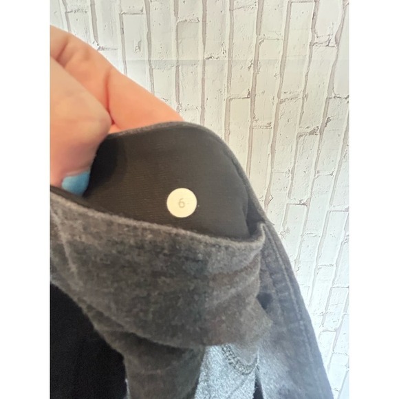 Lululemon leggings size 6 grey - Picture 3 of 8